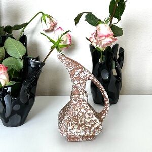 MCM CERAMIC PITCHER EWER VASE 24K Gold Splatter Drip Glaze Pottery Bud Vase-Tan